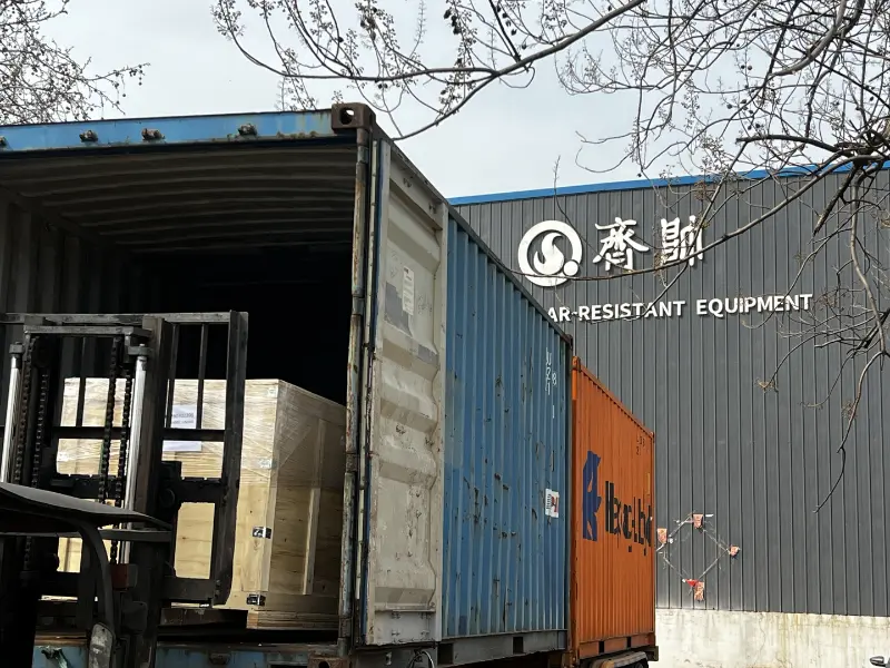 Shandong Qishuai Wear-Resistant ອຸປະກອນ | ການ​ຜະ​ລິດ​ແລະ​ການ​ຈັດ​ສົ່ງ​ຂອງ Ceramic Rubber ຝັງ Liners ເຫຼັກ​ກ້າ​ໄດ້​ສໍາ​ເລັດ​